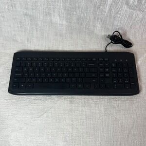 onn Wired USB Keyboard Computer Laptop 5 ft USB‎ Cable 104-Keys Black